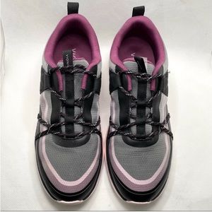 Vionic Austyn Mesh Lace-Up Athletic Sneakers